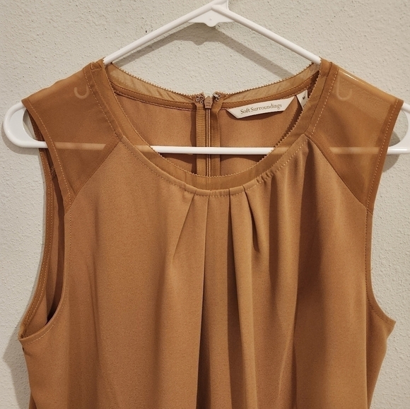 SOFT SURROUNDINGS Deep Tan Sheer Shoulders Tank Brand New! Size Medium - Picture 2 of 8